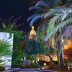 Sejour Royal Vila *