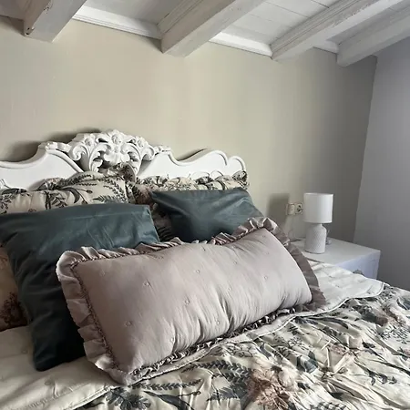 Royal Villa *